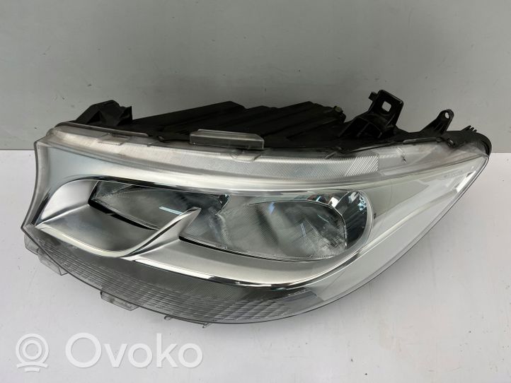 Mercedes-Benz Sprinter W907 W910 Lampa przednia A9109060000