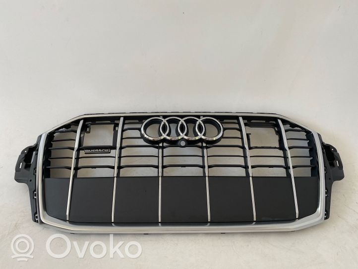 Audi Q7 4M Etupuskurin ylempi jäähdytinsäleikkö 4M0853651AG