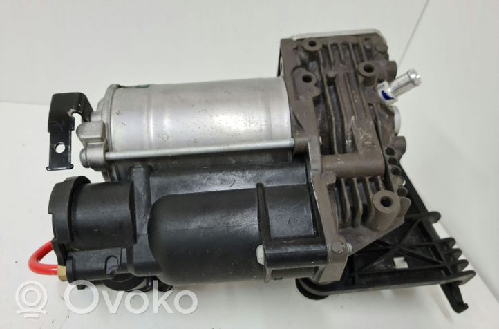 Jaguar XJ X351 Air suspension compressor/pump GW933B484AB
