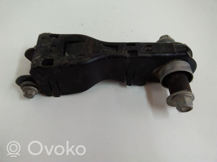 Land Rover Evoque II Braccio di controllo sospensione posteriore superiore/braccio oscillante J9C35K899BA