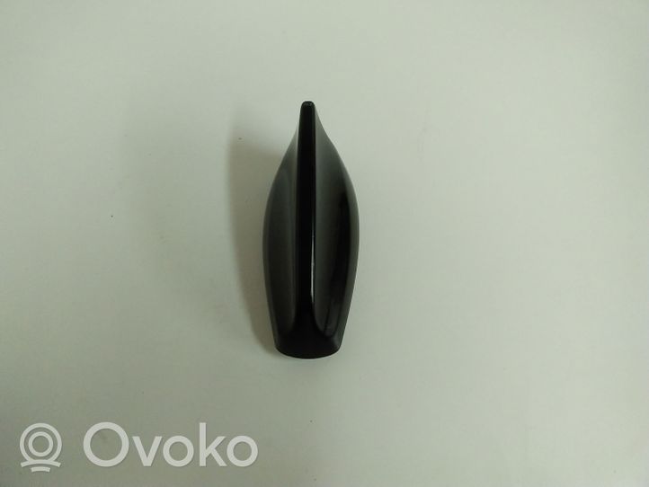 Lexus CT 200H Antenna GPS GJ3219C089DA