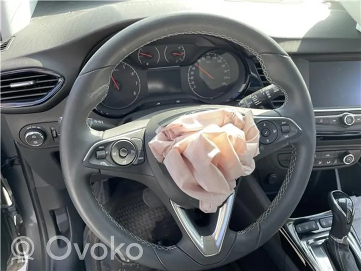 Opel Crossland X Ohjauspyörä 