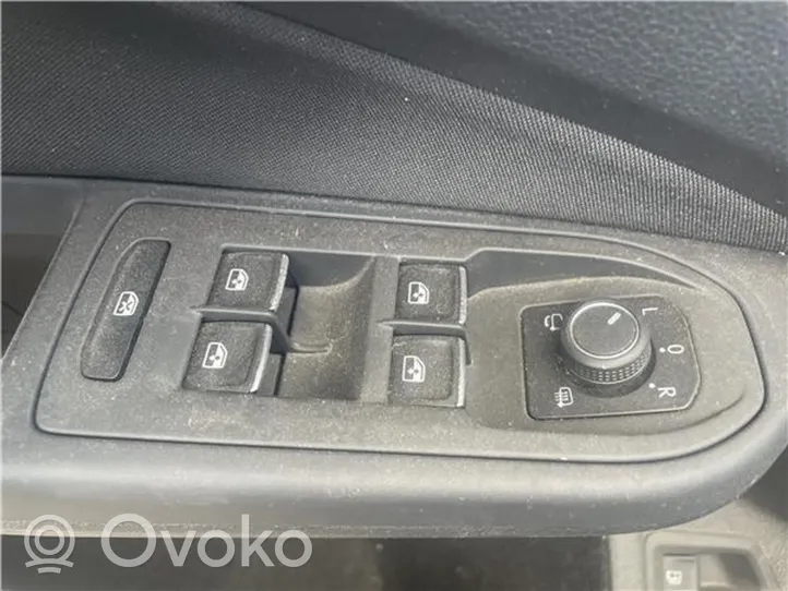 Volkswagen Golf VIII Interruttore di controllo dell’alzacristalli elettrico 