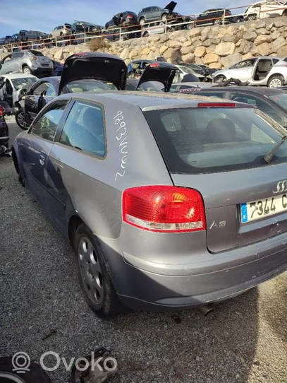 Audi A3 S3 8P Äänenvaimennin 