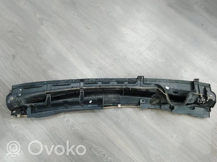 Toyota Yaris Listwa szyby czołowej / przedniej 557810D400