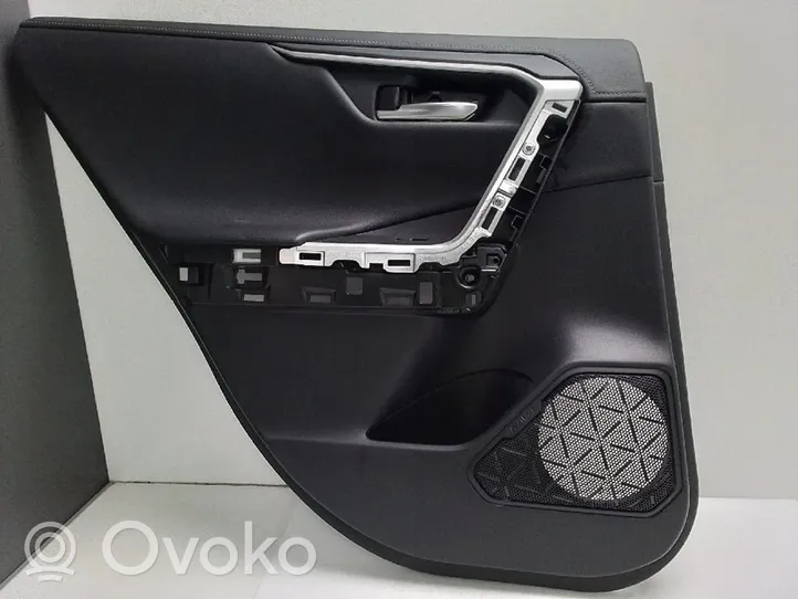 Toyota RAV 4 (XA50) Garniture panneau de porte arrière SINREFERENCIA
