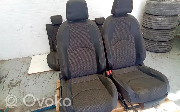 Seat Leon (5F) Fotele / Kanapa / Komplet SINREF