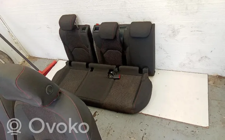 Seat Leon (5F) Fotele / Kanapa / Komplet SINREF