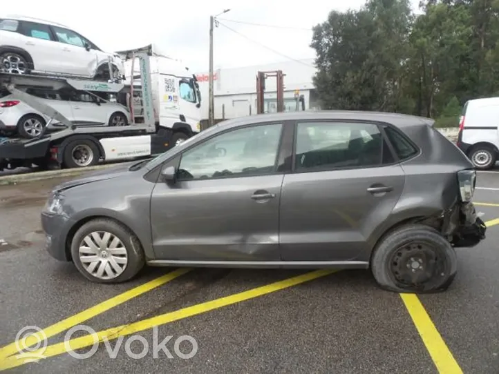 Volkswagen Polo V 6R Górny wahacz tylny 