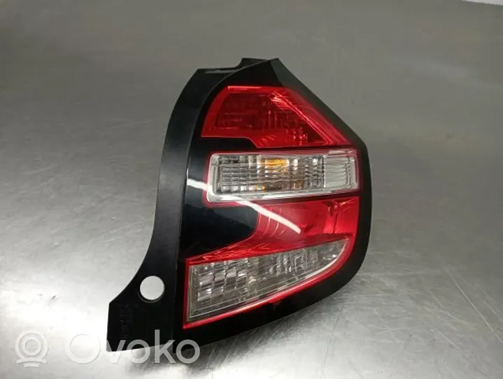 Renault Twingo III Lampy tylnej klapy bagażnika 