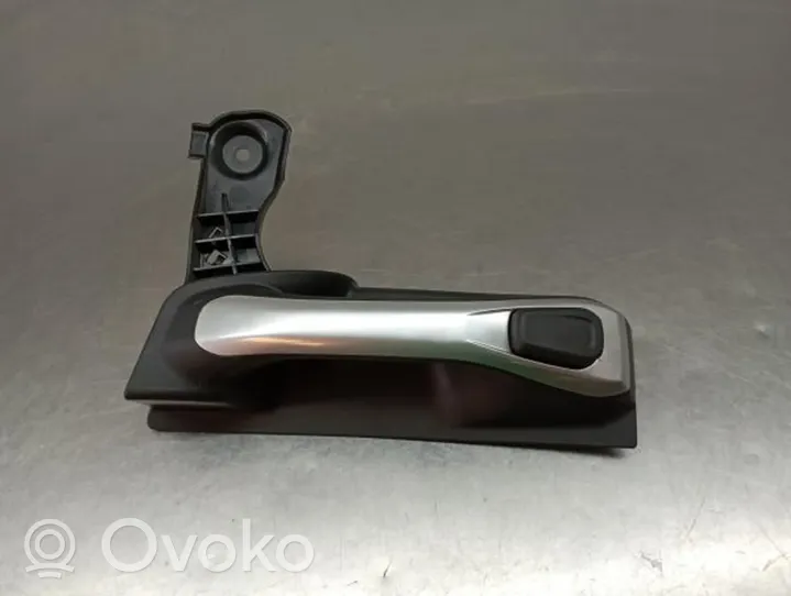 Ford Grand C-MAX Rear door interior handle 