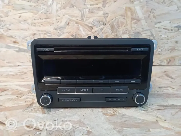 Volkswagen Golf VI Panel / Radioodtwarzacz CD/DVD/GPS 