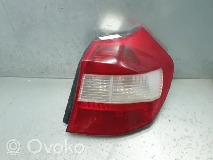 BMW 1 E81 E87 Lampy tylnej klapy bagażnika 