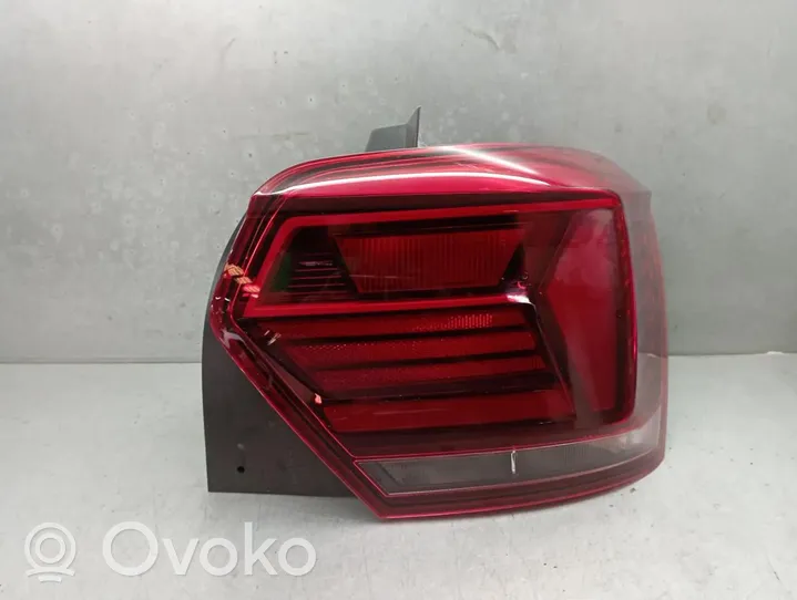 Volkswagen Polo VI AW Lampy tylnej klapy bagażnika 