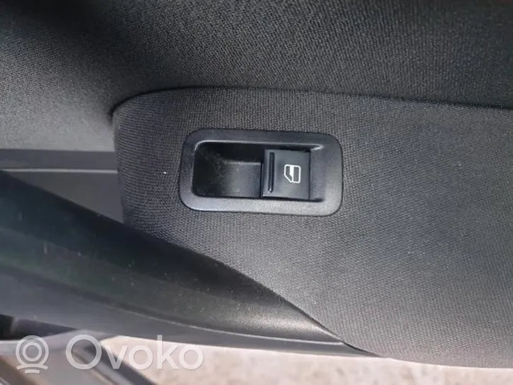 Volkswagen Polo V 6R Interruttore di controllo dell’alzacristalli elettrico 