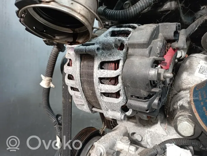 Renault Clio IV Alternator 