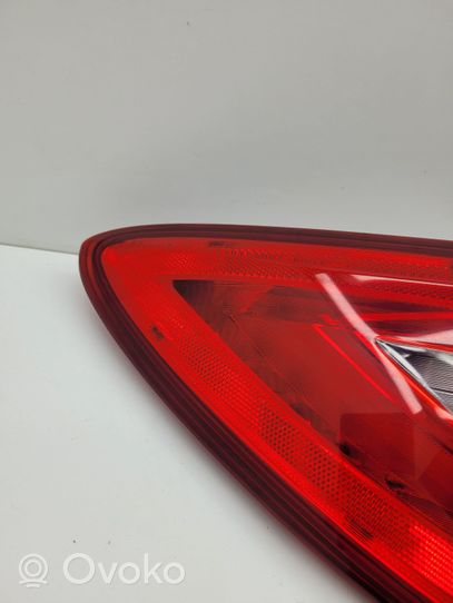 Mercedes-Benz CLS C218 X218 Luci posteriori A2189060158