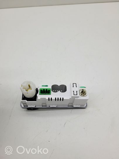 Jaguar XE Connettore plug in USB FK7219C166CC