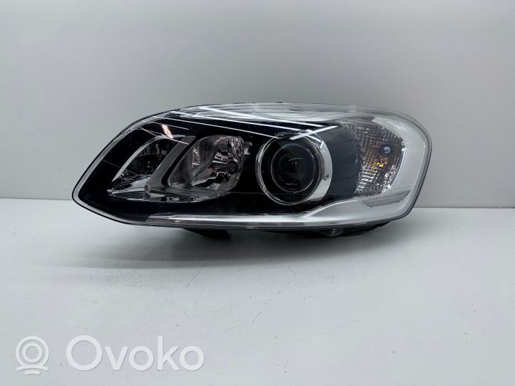 Volvo XC60 Lampa przednia 31698810