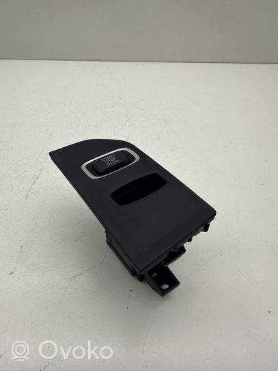 Volvo XC60 Ignition lock 28227917