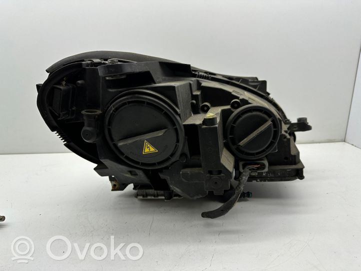 Mercedes-Benz C W204 Phare frontale A2048204539