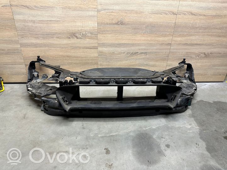 Volvo V40 Cross country Support de radiateur sur cadre face avant 