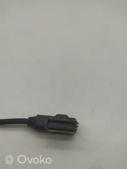 Audi A7 S7 4G Connecteur/prise USB 4F0051510Q