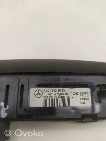 Mercedes-Benz E A207 Anzeige Display Einparkhilfe Parktronic PDC A0015424623