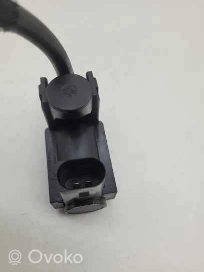 Volvo V40 Turbolader Druckwandler Magnetventil 31339808