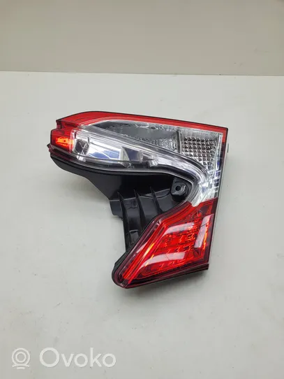 Toyota C-HR Lampy tylnej klapy bagażnika 81580F4010