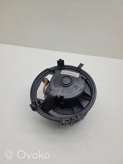 Volkswagen Golf VII Ventola riscaldamento/ventilatore abitacolo 5Q1819021D