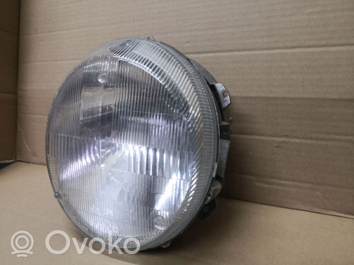 Porsche 911 964 Lampa przednia 91163111900