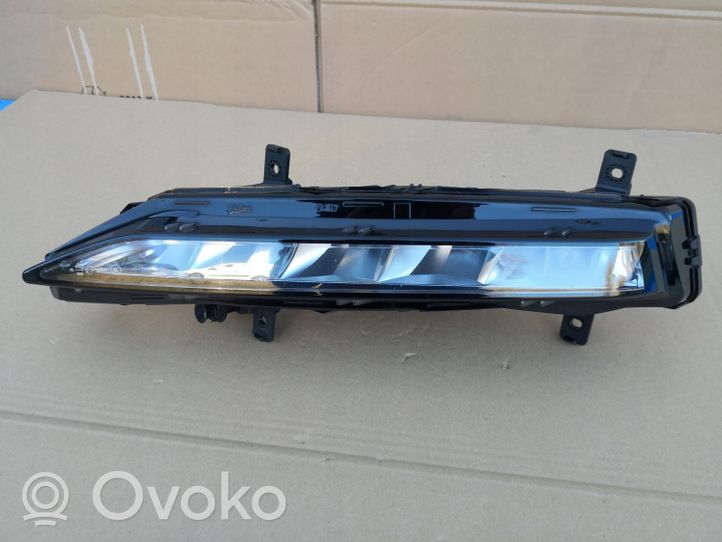 Skoda Fabia Mk3 (NJ) Phare de jour LED 3V0941699B 3V0.941.699.B 