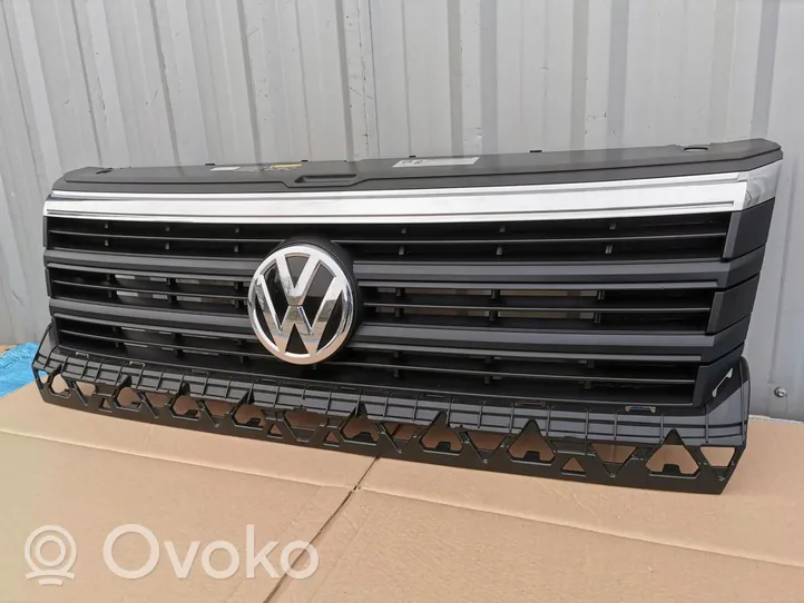 Volkswagen Crafter Maskownica / Grill / Atrapa górna chłodnicy 7C0853653J