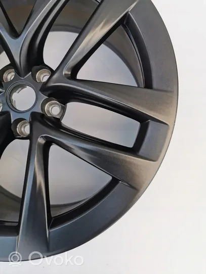 Tesla Model S R21 alloy rim 