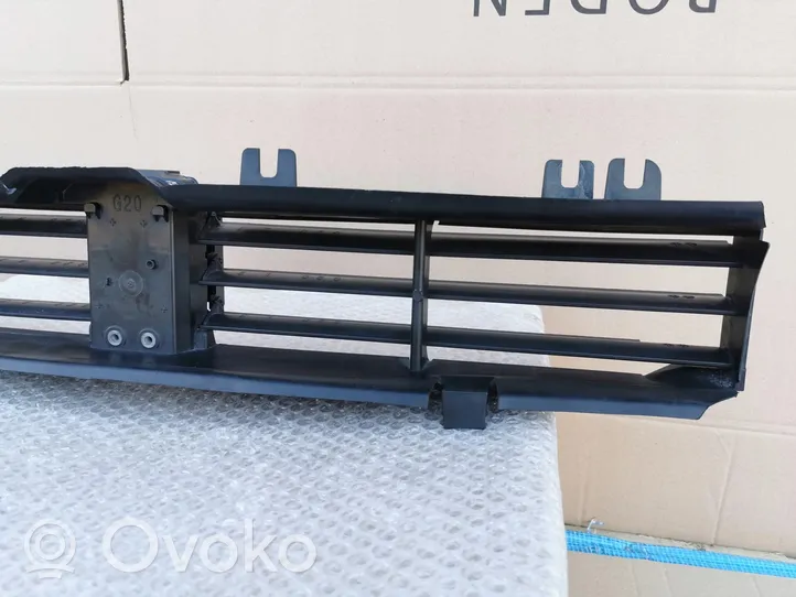 BMW 3 G20 G21 Radiatoru dekoratīvā apdare 9465186