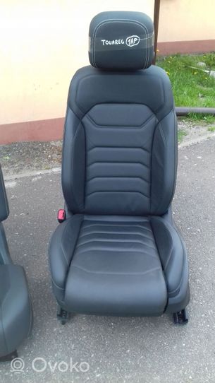 Volkswagen Touareg III Juego del asiento 