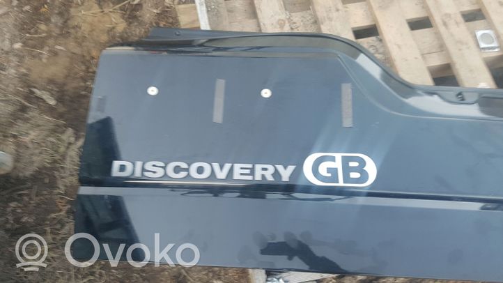 Land Rover Discovery 4 - LR4 Takaluukun koristelista 