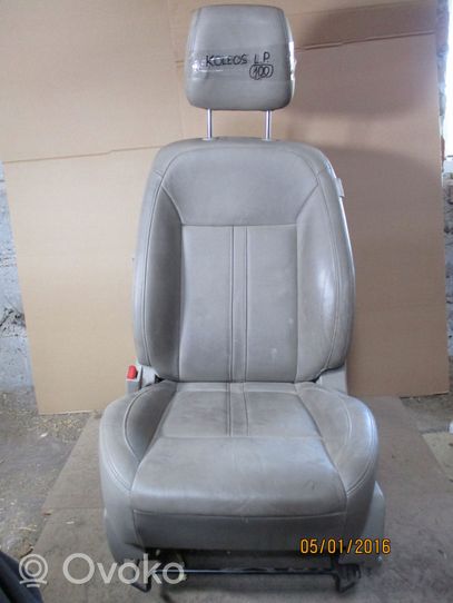 Renault Koleos I Front driver seat 