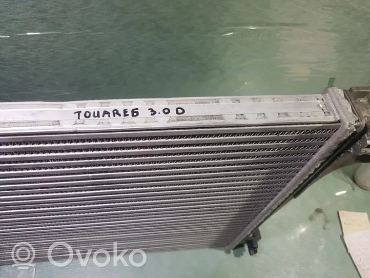 Volkswagen Touareg III Radiatore intercooler 