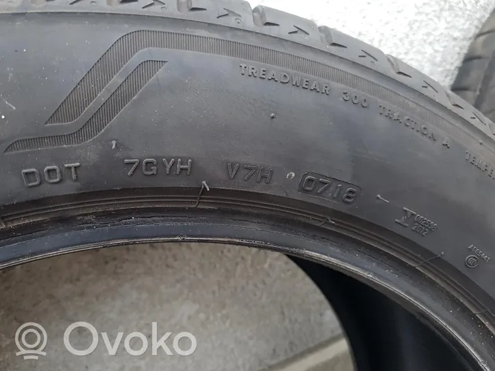 Volkswagen Touareg III R15 summer tire 