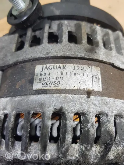 Jaguar XJ X351 Generaattori/laturi AW93-10300-AB