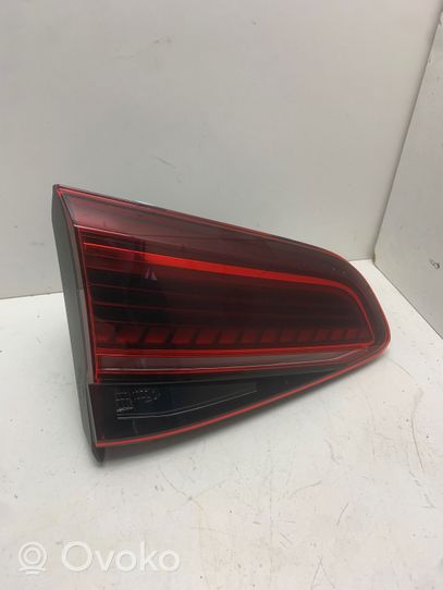 Volkswagen Golf VII Lampy tylne / Komplet 5G0945208G