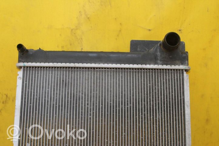 Toyota Avensis T220 Radiateur de refroidissement 42133-6512F