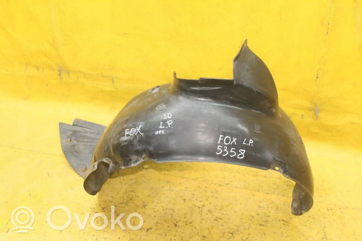 Volkswagen Fox Rivestimento paraspruzzi passaruota anteriore 5Z0809957C