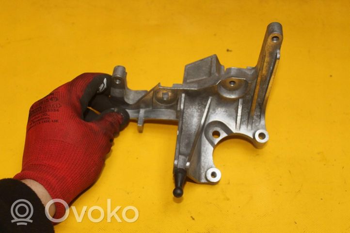 Ford Mondeo MK V Support, suspension du moteur 