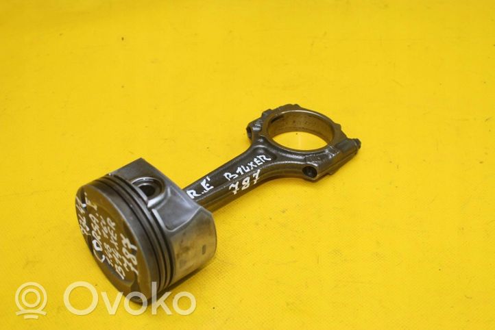 Opel Corsa E Piston with connecting rod 