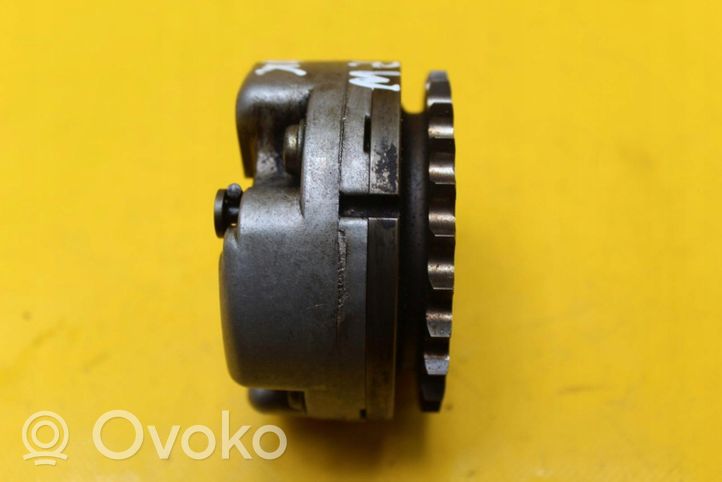 Audi A6 S6 C6 4F Altra parte del motore 06E109084G