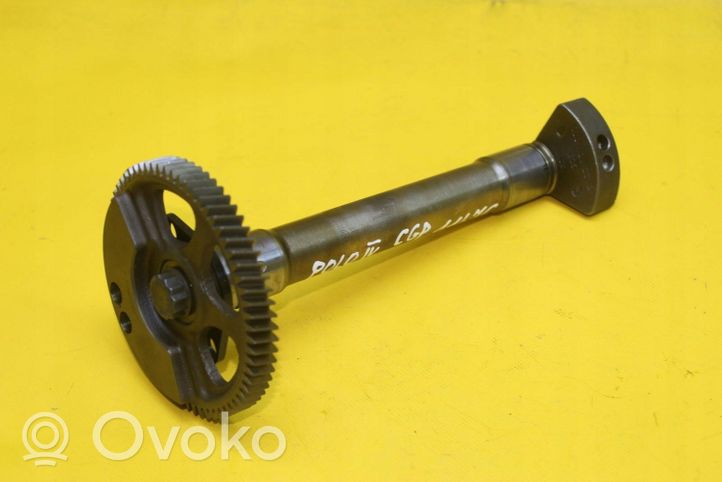 Volkswagen Polo IV 9N3 Arbre d'équilibrage pompe à huile 03D103303C