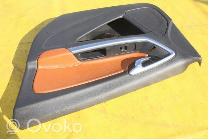 Volvo V60 Apmušimas priekinių durų (obšifke) V60